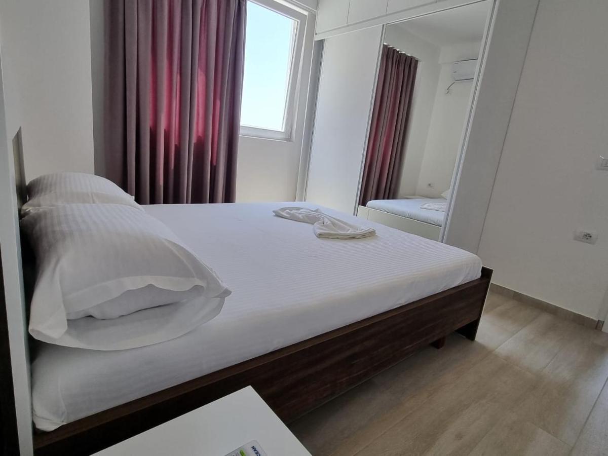 Panoramic Sea View Apartment Sarandë Exterior foto