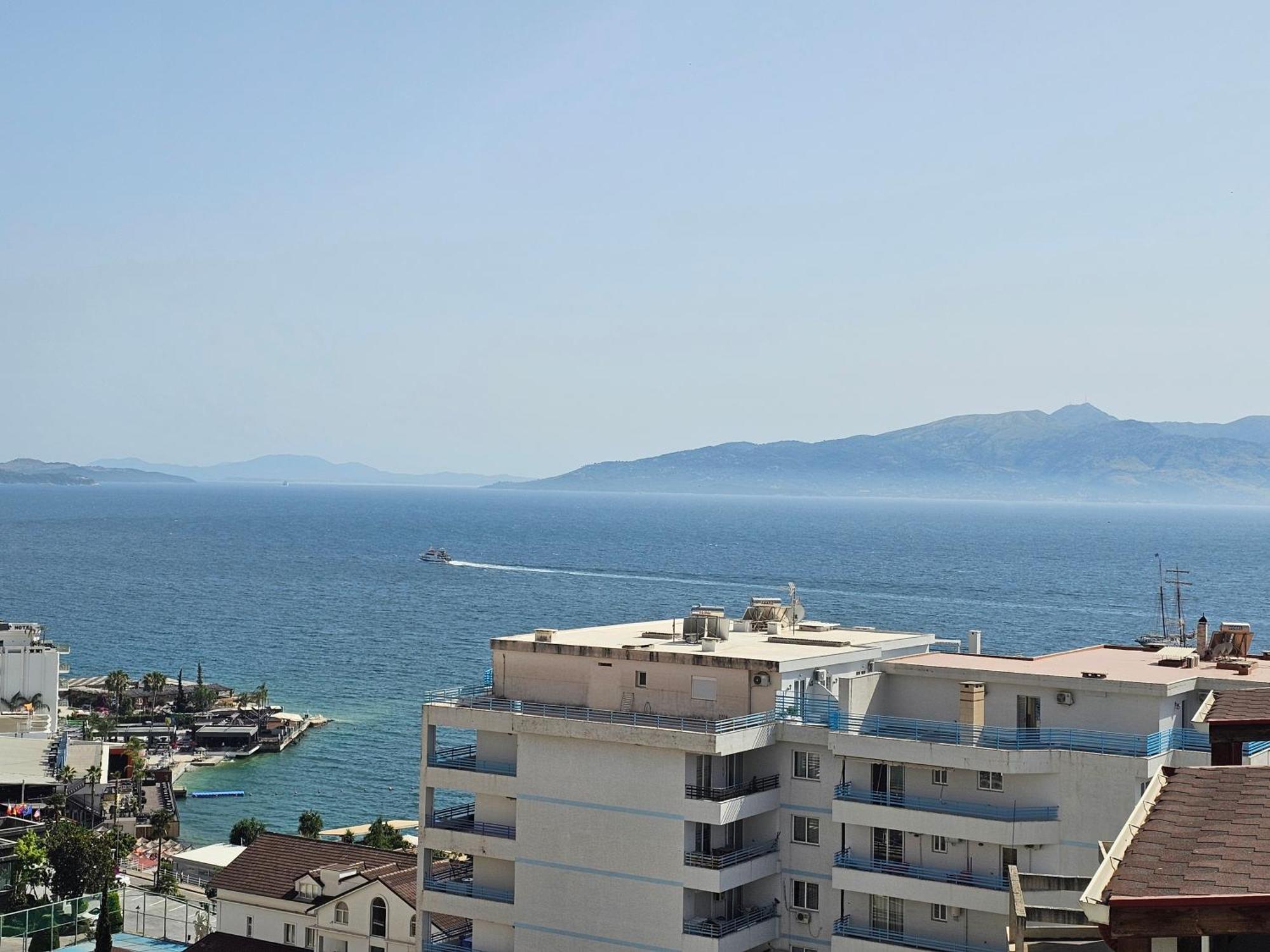 Panoramic Sea View Apartment Sarandë Exterior foto